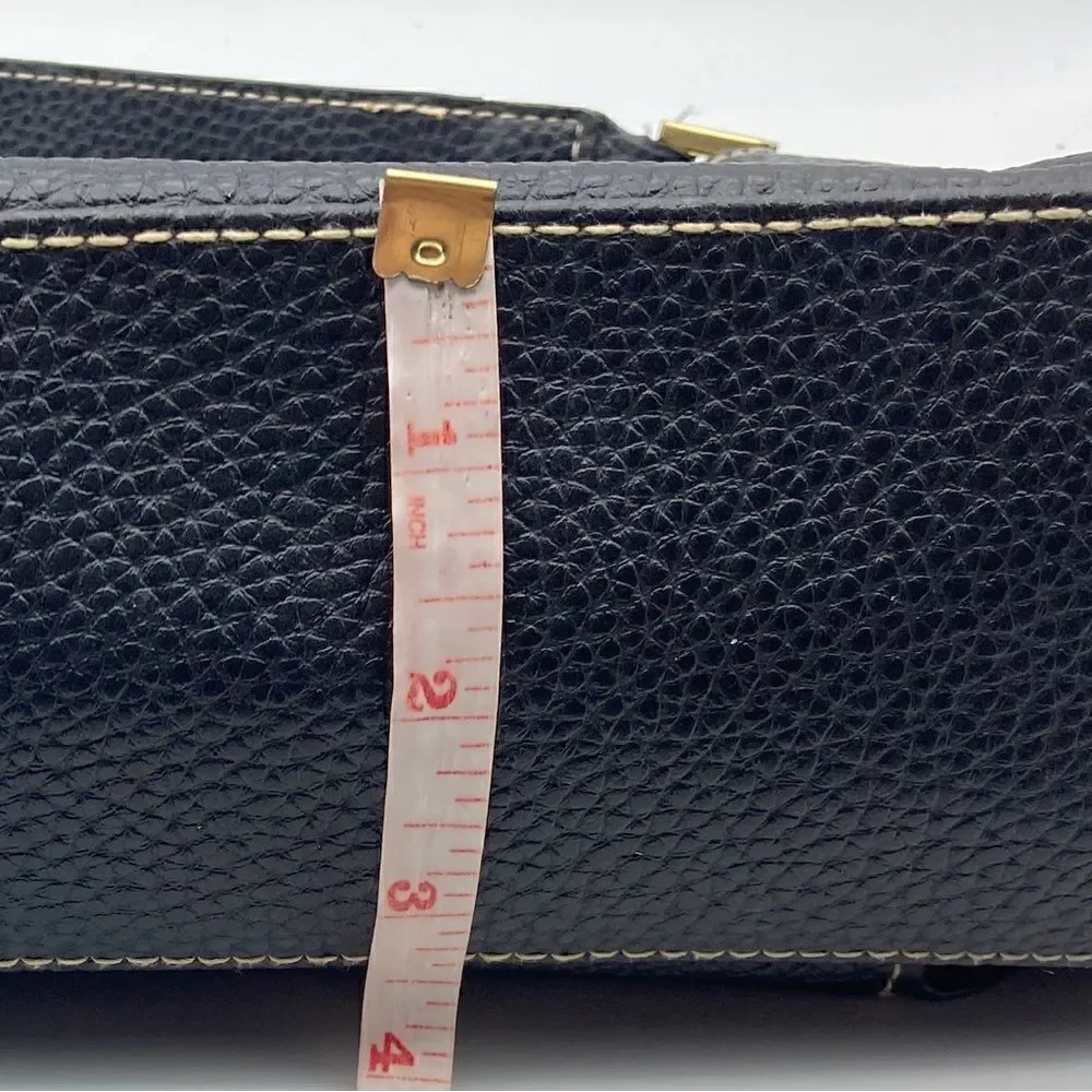 Emma James a Liz Claiborne Company Black Purse‎